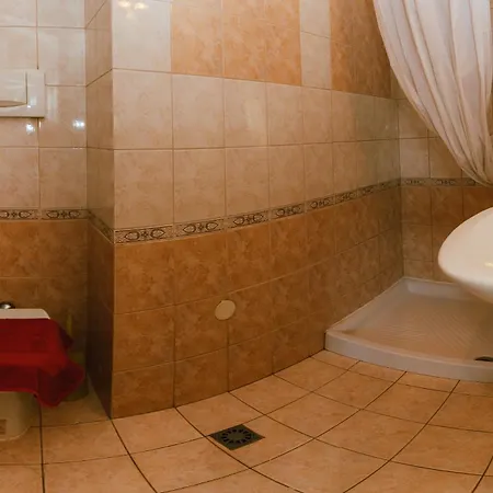 Bed & Breakfast 29 *