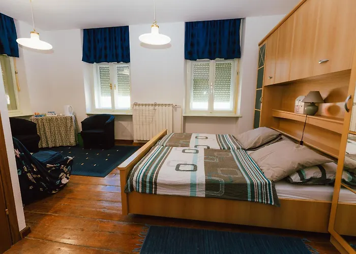 Nočitev z zajtrkom 29